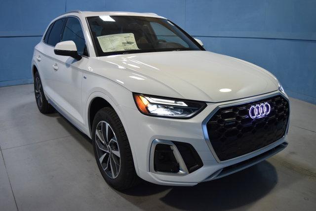 new 2025 Audi Q5 car, priced at $53,951