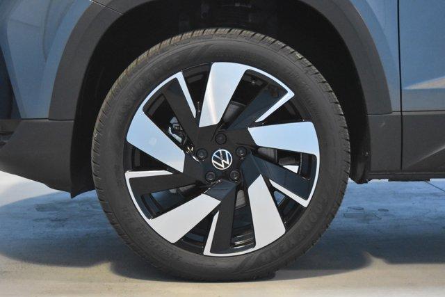 new 2024 Volkswagen Taos car, priced at $34,625