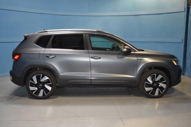 new 2024 Volkswagen Taos car, priced at $34,625