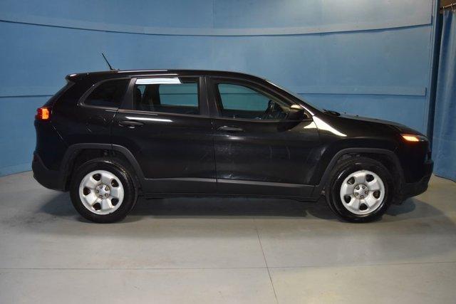 used 2014 Jeep Cherokee car, priced at $11,795