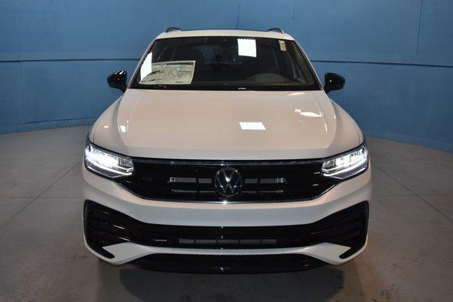 new 2024 Volkswagen Tiguan car, priced at $37,692