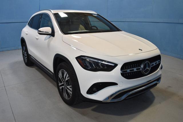 new 2025 Mercedes-Benz GLA 250 car, priced at $44,250