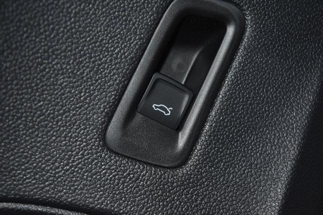 new 2025 Volkswagen Atlas car, priced at $48,432