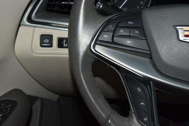 used 2022 Cadillac XT5 car, priced at $36,995