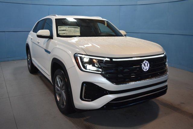 new 2024 Volkswagen Atlas Cross Sport car