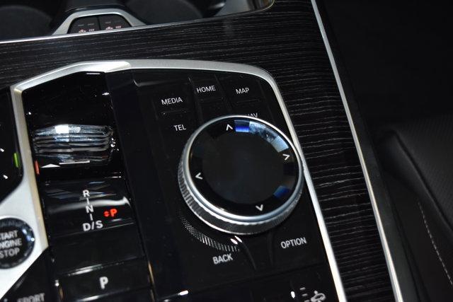 new 2026 BMW X7 car, priced at $122,335