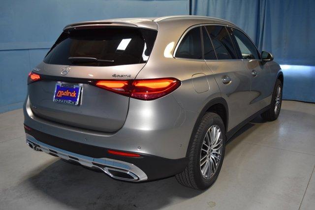 new 2024 Mercedes-Benz GLC 300 car, priced at $60,635