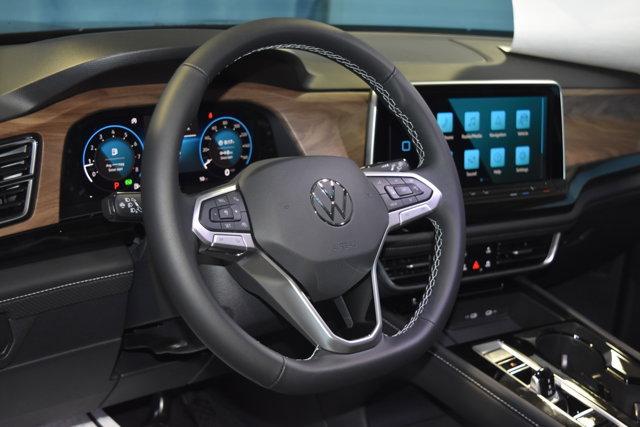 new 2025 Volkswagen Atlas car, priced at $45,102