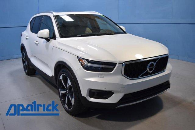 used 2022 Volvo XC40 car, priced at $28,995