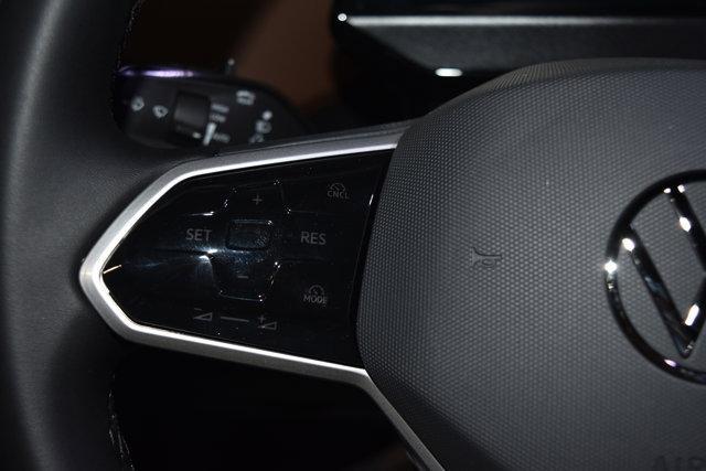 new 2025 Volkswagen ID.4 car, priced at $49,820