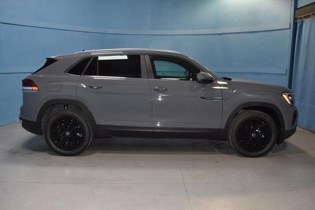 new 2026 Volkswagen Atlas Cross Sport car, priced at $47,700