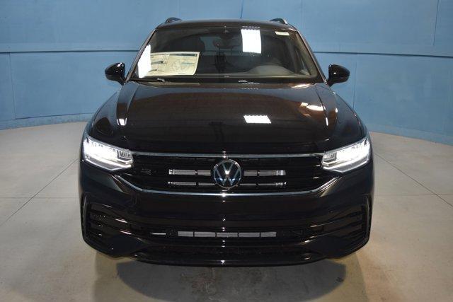 new 2024 Volkswagen Tiguan car, priced at $35,742