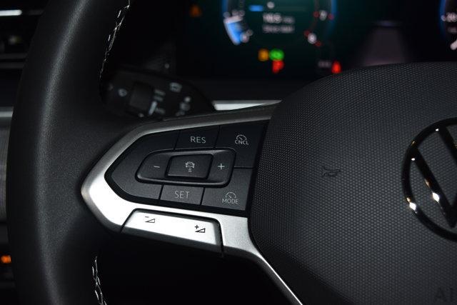 new 2025 Volkswagen Tiguan car, priced at $33,100
