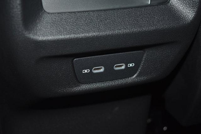 new 2025 Volkswagen Tiguan car, priced at $33,100