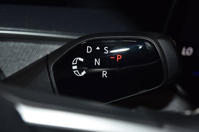 new 2025 Volkswagen Tiguan car, priced at $33,100
