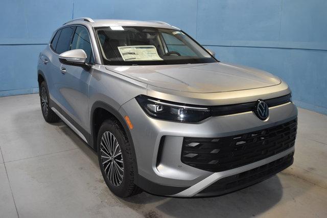 new 2025 Volkswagen Tiguan car, priced at $33,100