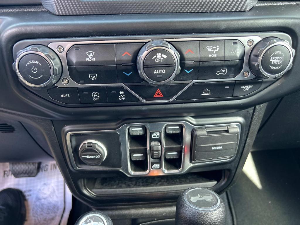 used 2022 Jeep Wrangler Unlimited car, priced at $30,988