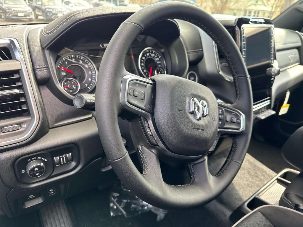 new 2025 Ram 1500 car, priced at $62,017