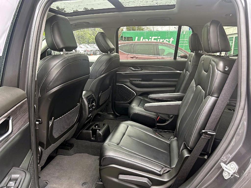 used 2022 Jeep Grand Cherokee L car, priced at $35,988