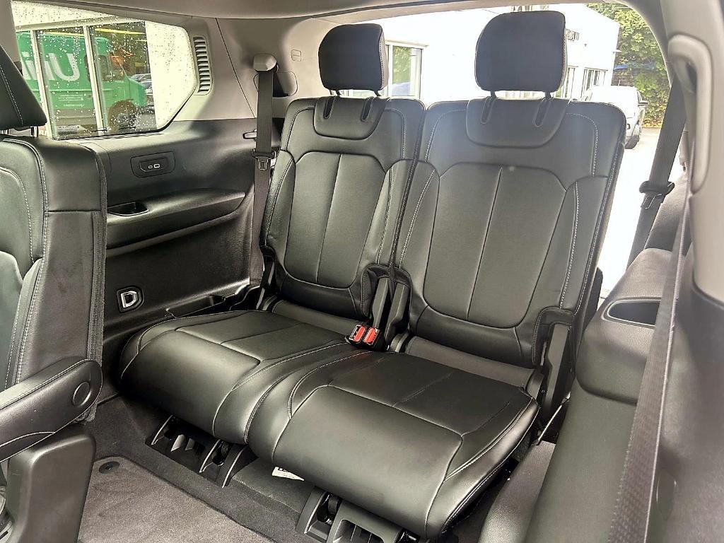 used 2022 Jeep Grand Cherokee L car, priced at $35,988