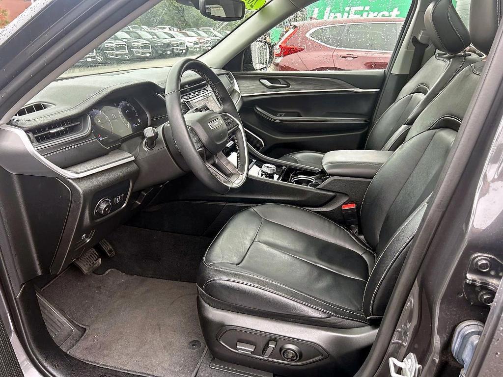 used 2022 Jeep Grand Cherokee L car, priced at $35,988
