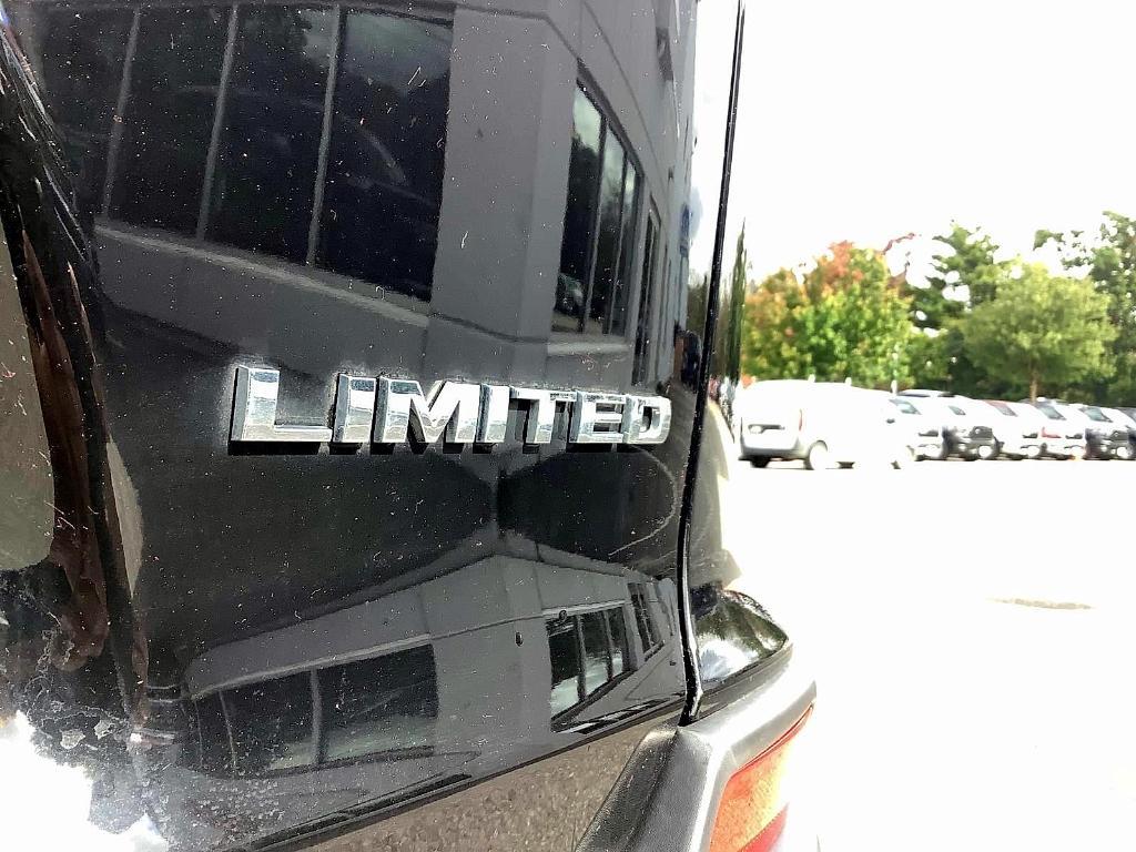 used 2022 Jeep Cherokee car, priced at $26,886