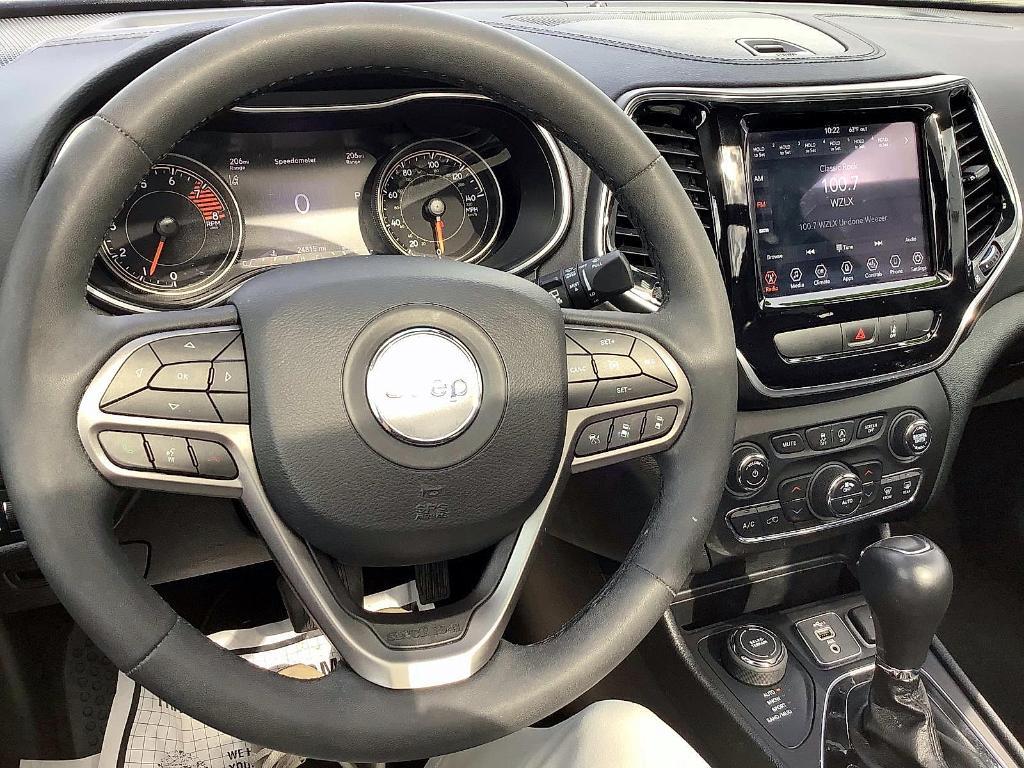 used 2022 Jeep Cherokee car, priced at $26,886