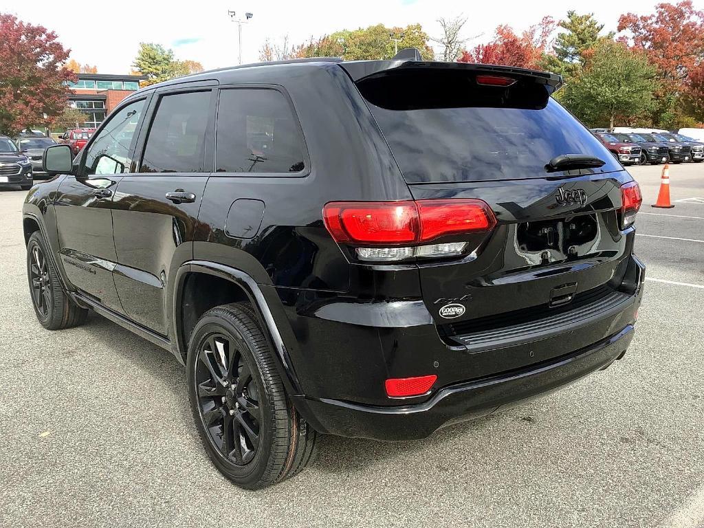 used 2022 Jeep Grand Cherokee WK car, priced at $29,988