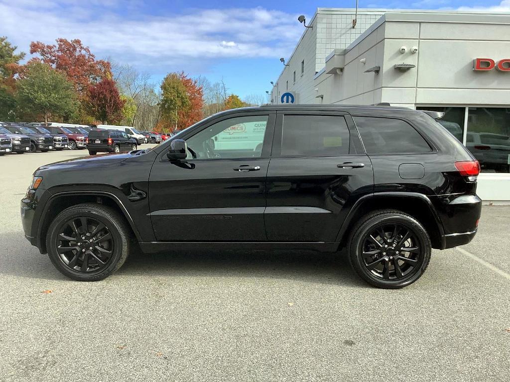 used 2022 Jeep Grand Cherokee WK car, priced at $29,988