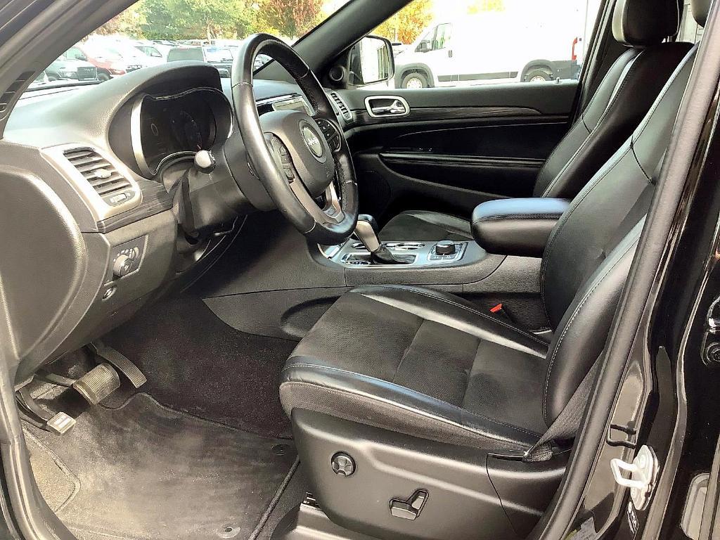 used 2022 Jeep Grand Cherokee WK car, priced at $29,988