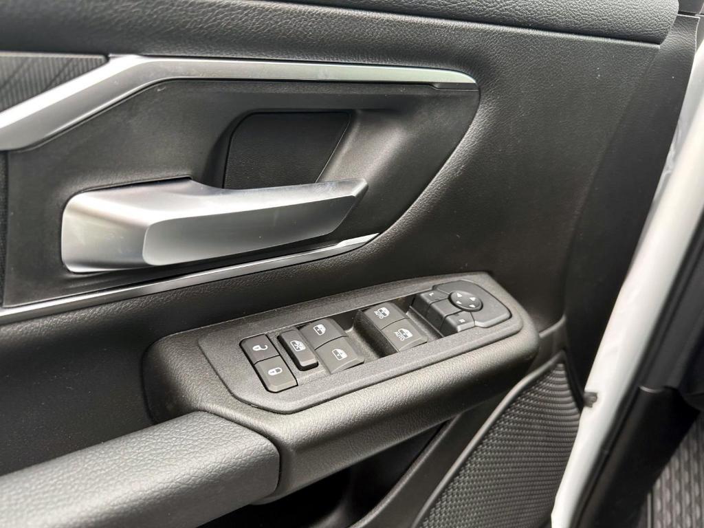 new 2025 Ram 1500 car, priced at $48,498