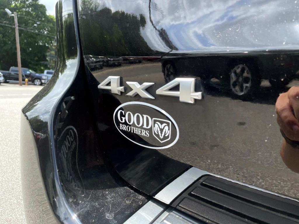 used 2019 Jeep Grand Cherokee car, priced at $29,488