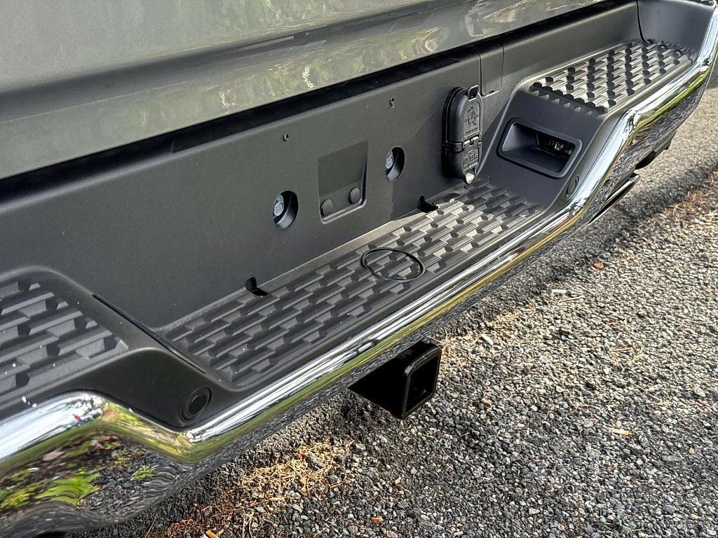 new 2025 Ram 1500 car, priced at $59,035