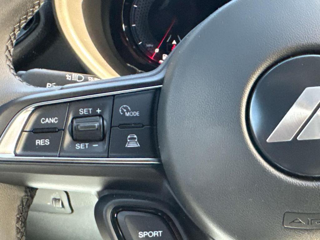 new 2025 Dodge Hornet car