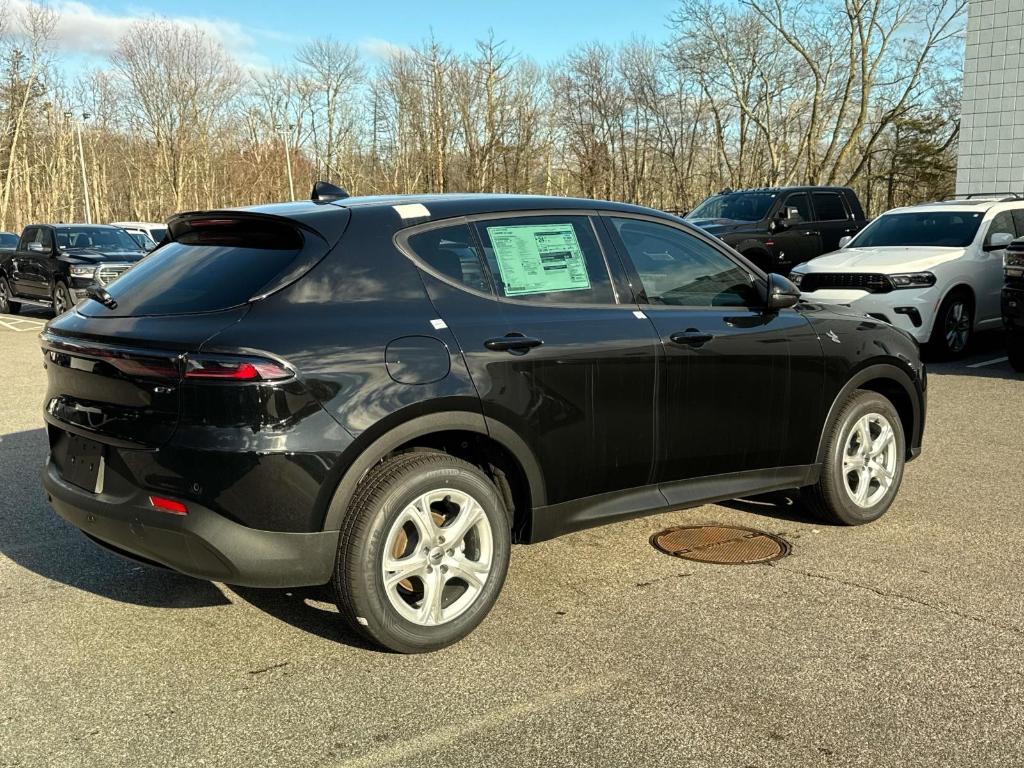 new 2025 Dodge Hornet car