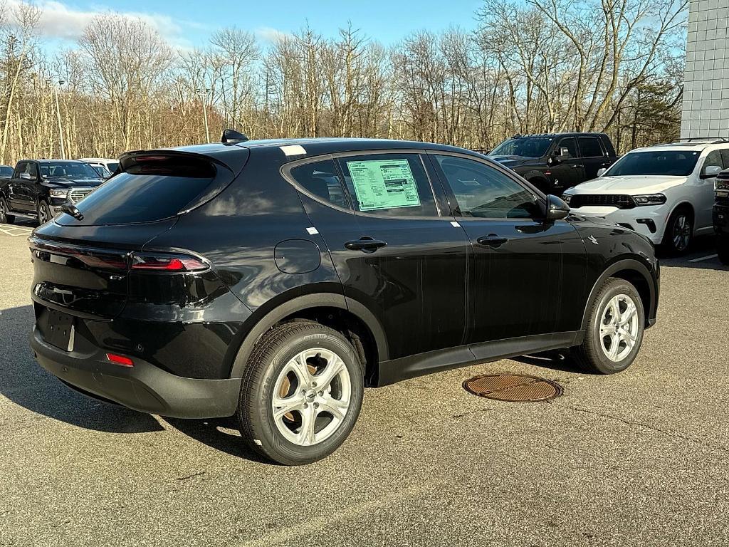 new 2025 Dodge Hornet car, priced at $30,029