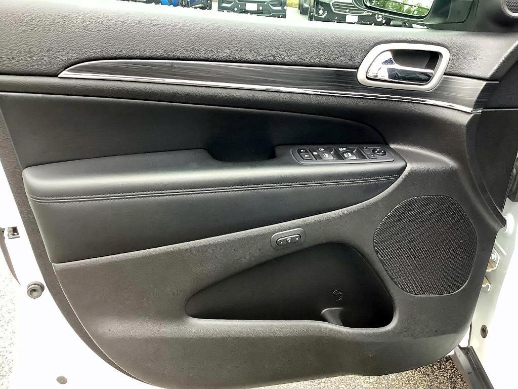 used 2020 Jeep Grand Cherokee car, priced at $26,788