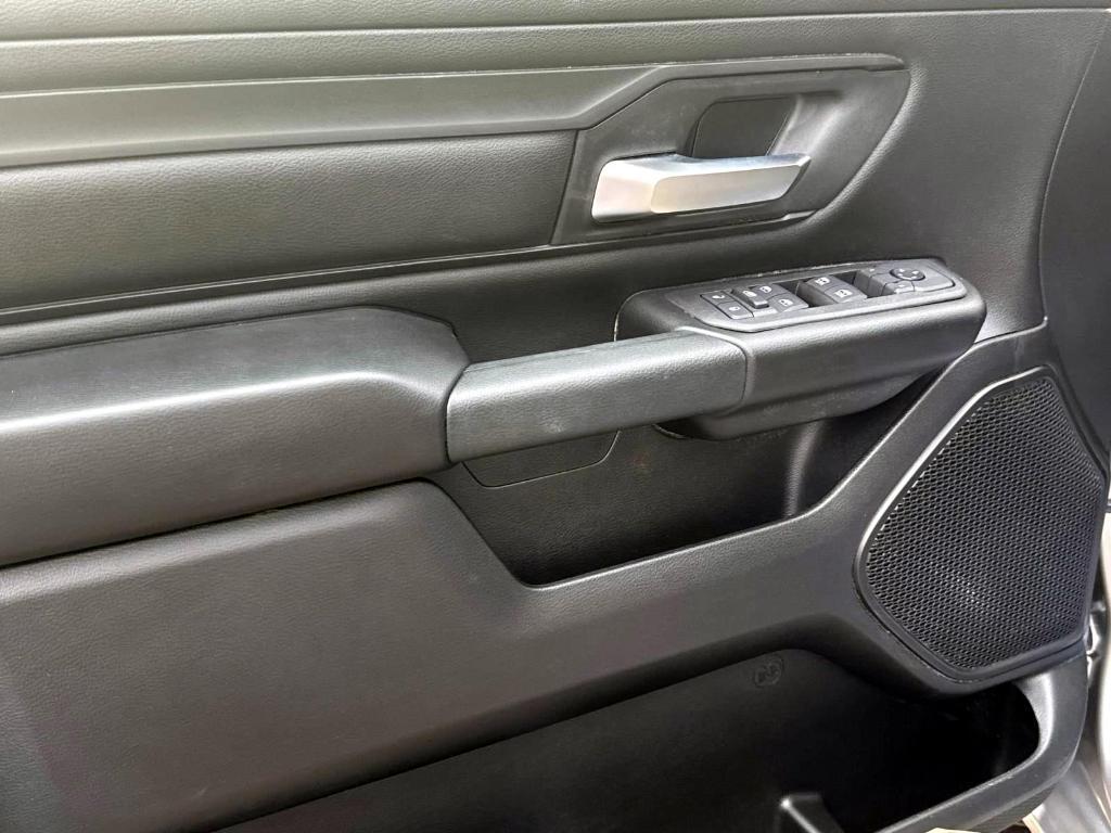 new 2025 Ram 1500 car, priced at $48,326