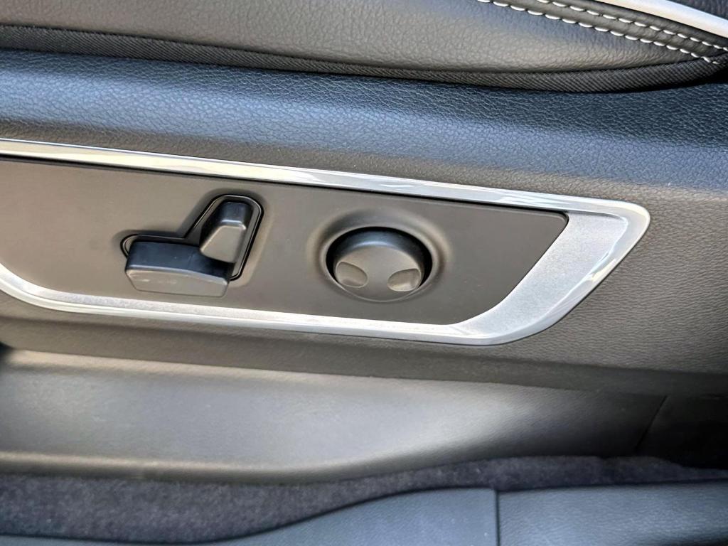 new 2025 Ram 1500 car