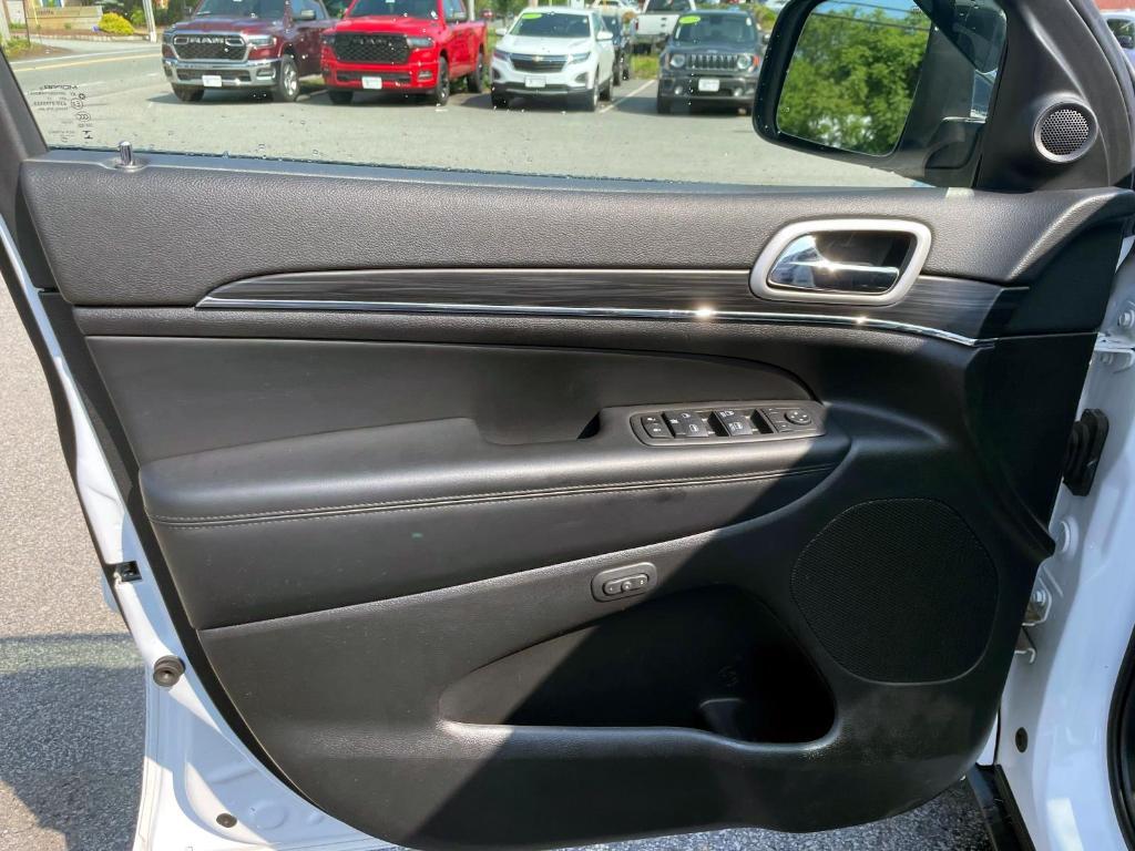 used 2022 Jeep Grand Cherokee WK car, priced at $32,988