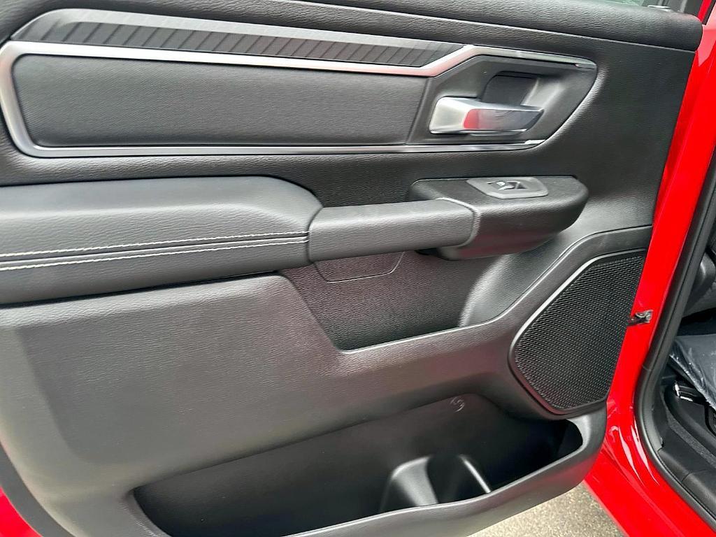 new 2025 Ram 1500 car, priced at $53,438