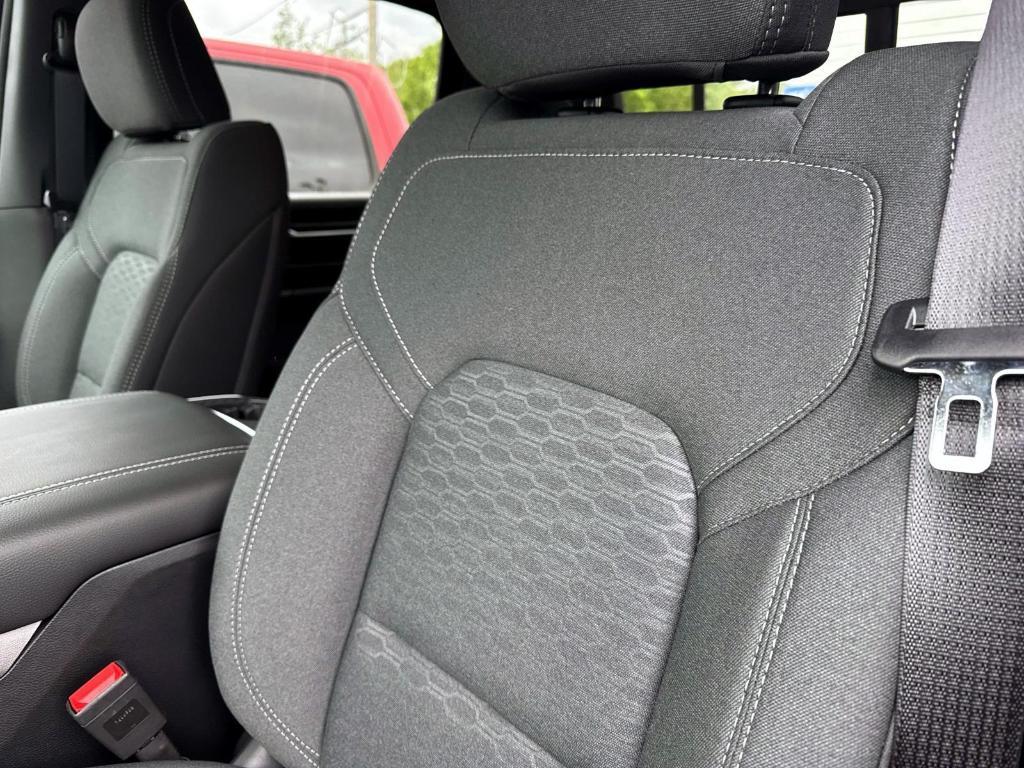 new 2025 Ram 1500 car, priced at $53,438