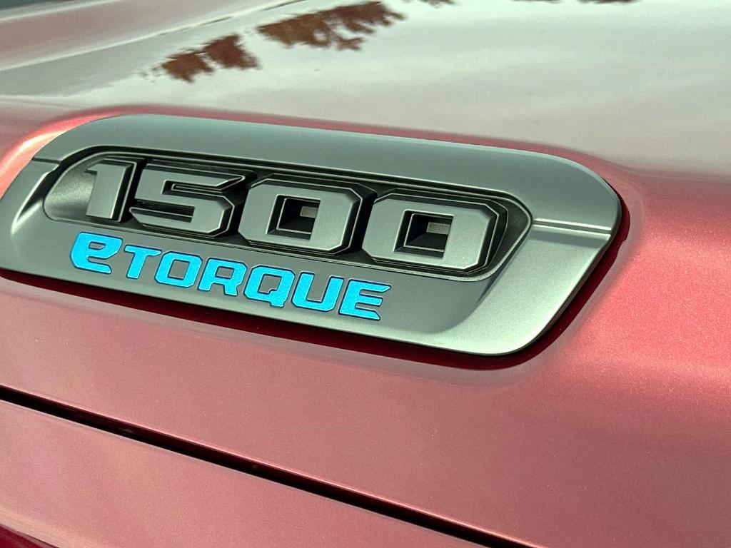 new 2025 Ram 1500 car, priced at $47,700