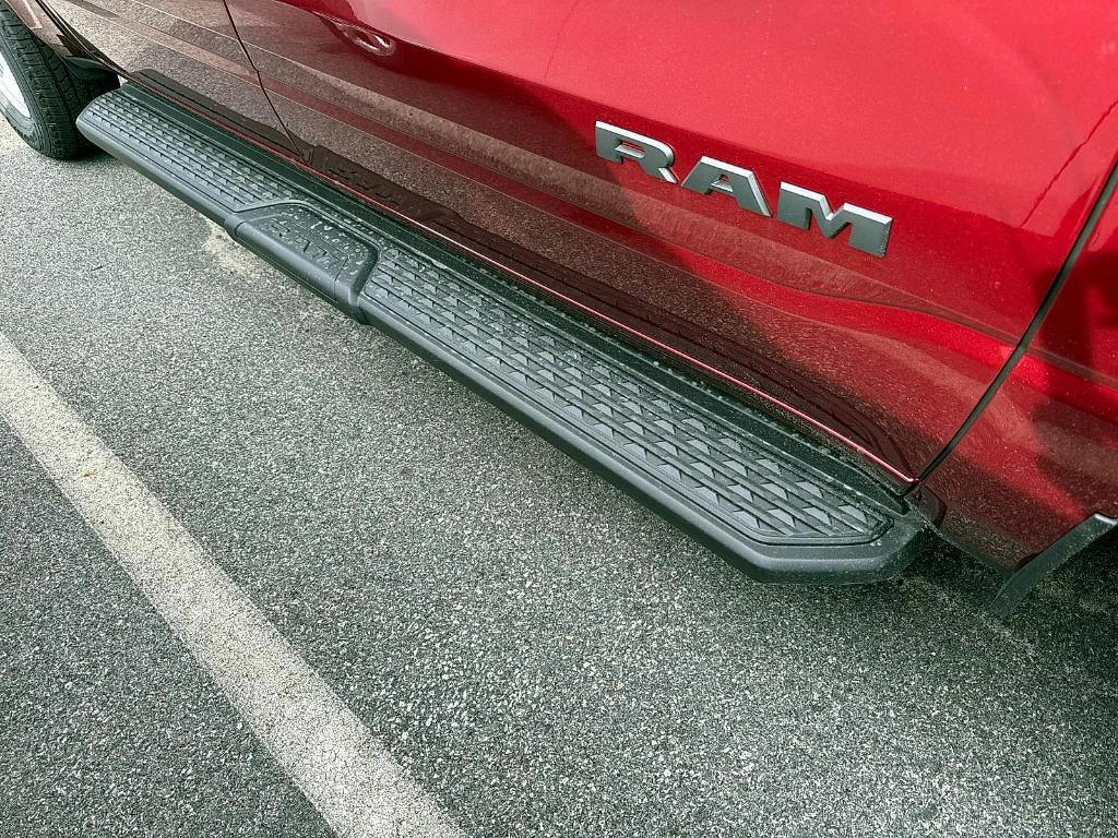 new 2025 Ram 1500 car, priced at $47,700
