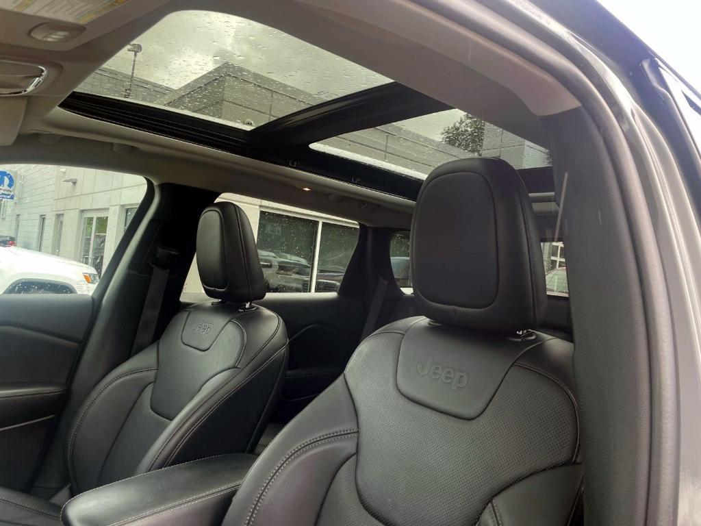 used 2021 Jeep Cherokee car, priced at $27,988