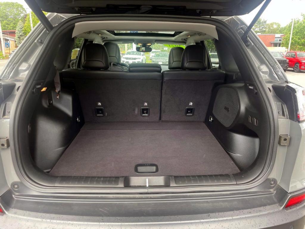 used 2021 Jeep Cherokee car, priced at $27,988