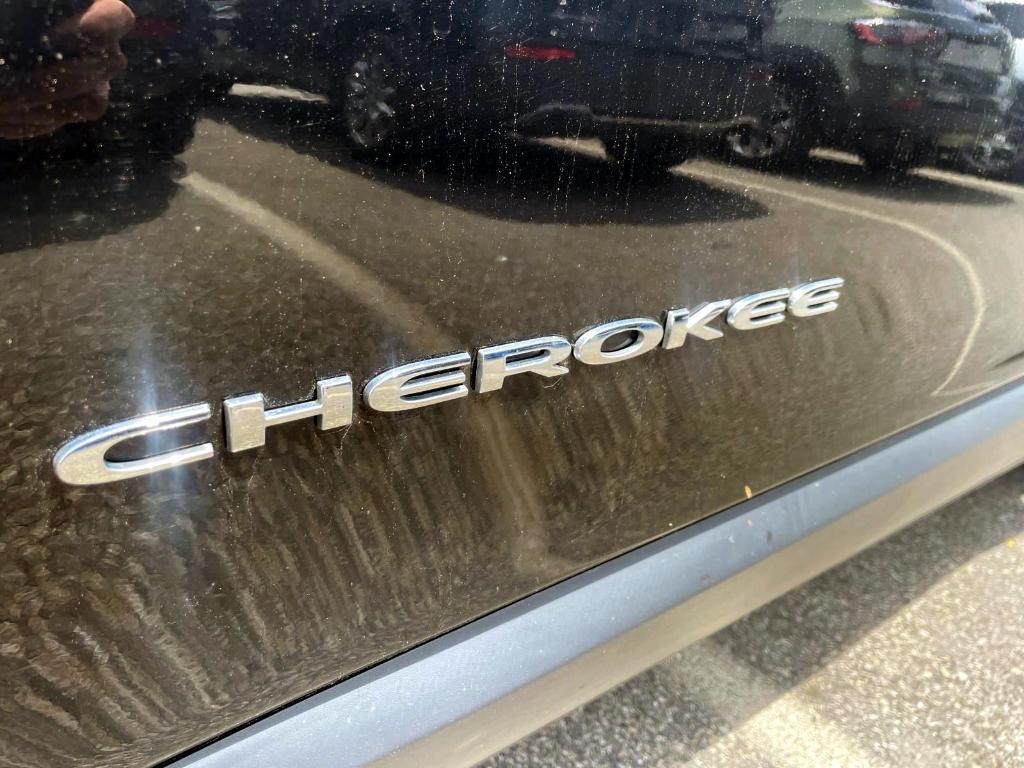 used 2019 Jeep Cherokee car, priced at $19,488
