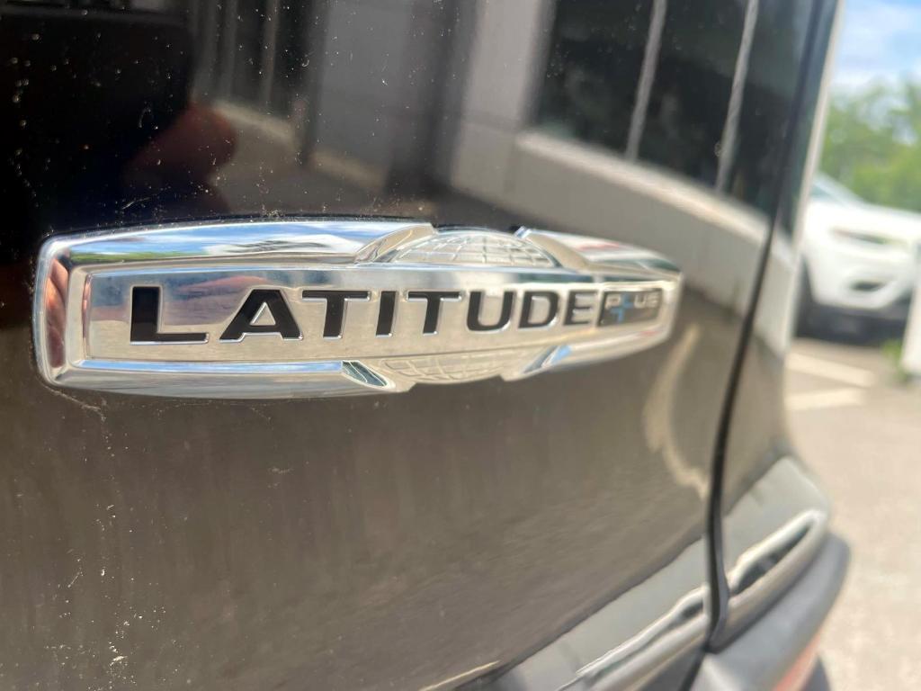 used 2019 Jeep Cherokee car, priced at $19,488