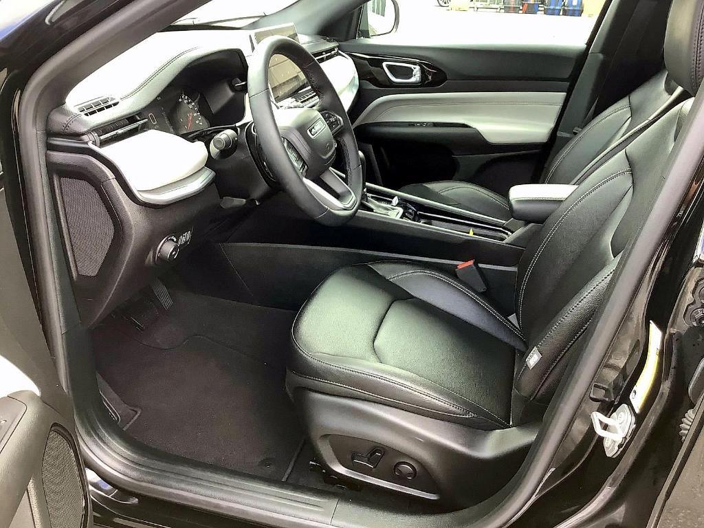 used 2025 Jeep Compass car, priced at $29,788