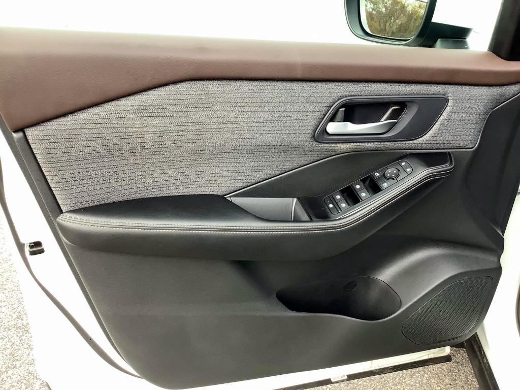 used 2023 Nissan Rogue car, priced at $23,988